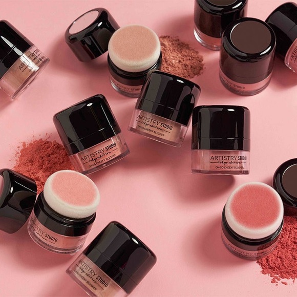 NEW Artistry studio Tokyo edition blush RARE AMWAY Cosmetics Blusher - Picture 3 of 11